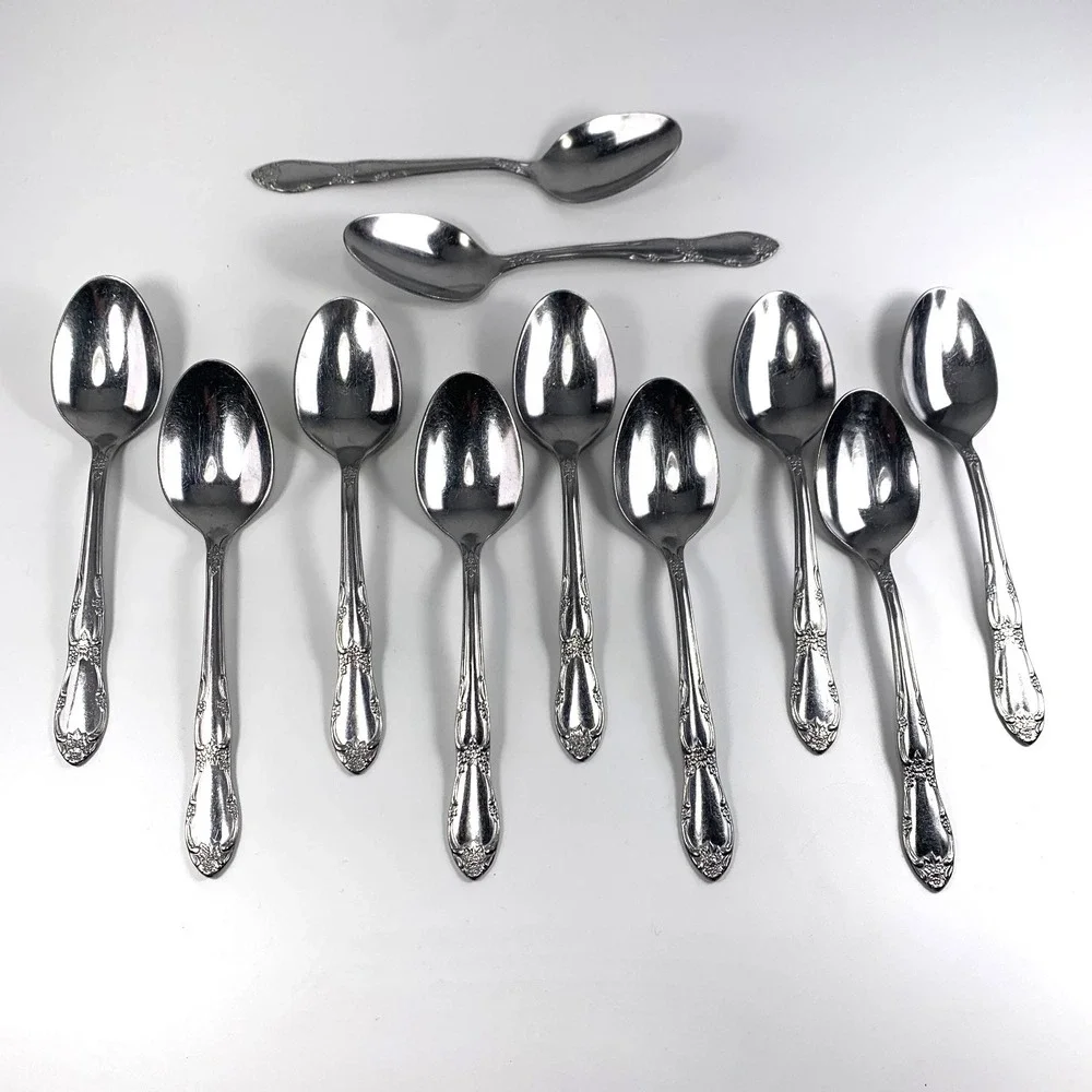 62pc Oneida Wm A Rogers Stainless Flatware - Fenway Daydream Forks Spoons Knives